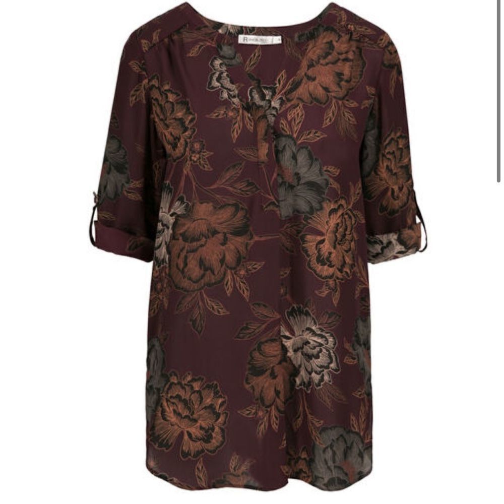 𝅺⭐️nwt Ricki’s Roll Sleeve Hanley⭐️